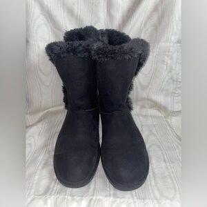 Makalu Women’s Black Winter Boots Size 8.5